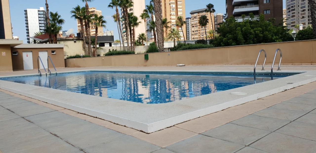 בנידורם Junto Playa Levante Con Terraza Chill-Out-2 Wcs-A Estrenar Gemelos 23 מראה חיצוני תמונה