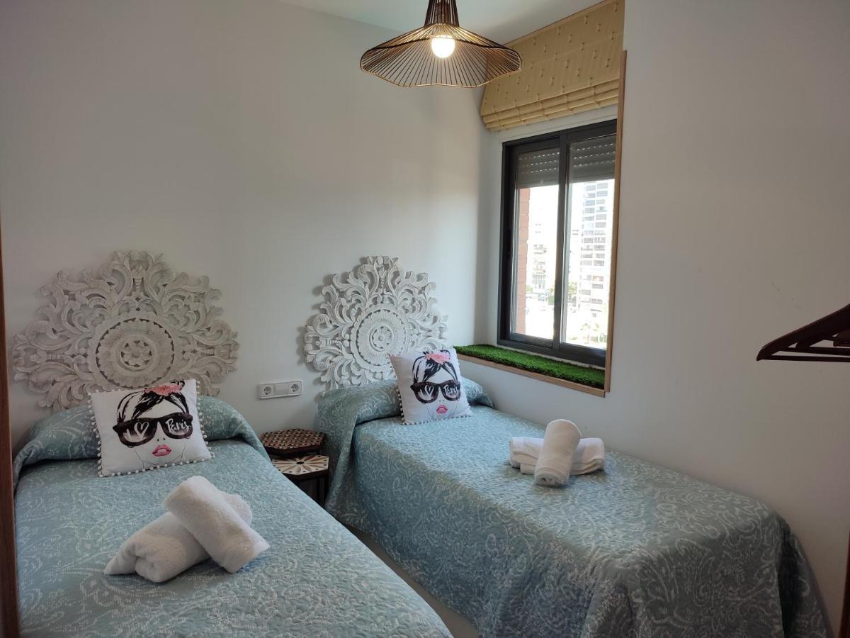 בנידורם Junto Playa Levante Con Terraza Chill-Out-2 Wcs-A Estrenar Gemelos 23 מראה חיצוני תמונה